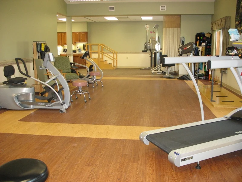 Image of Tiffany Square (8)