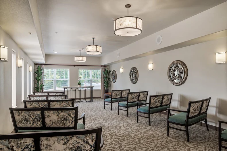 Summerville Estates Gracious Retirement Living Hawthorn Senior Independent Living in Summerville, South Carolina