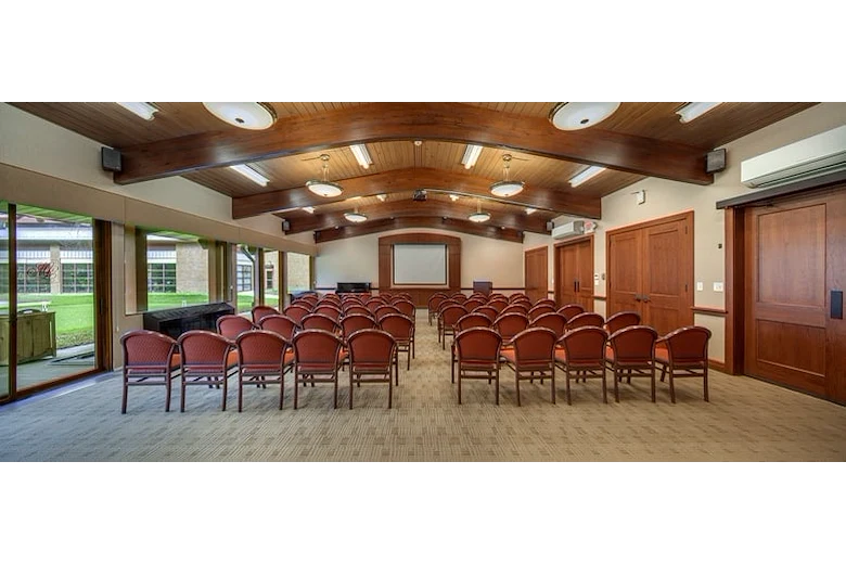 Image of Meadow Lakes Health Center (7)