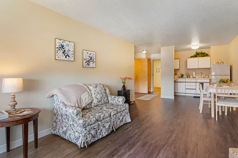 Image of Cedarbrook Lodge (8)