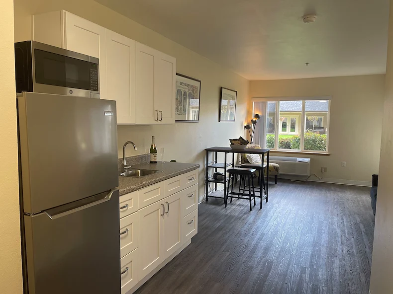 Image of Solstice Senior Living at Normandy Park (8)