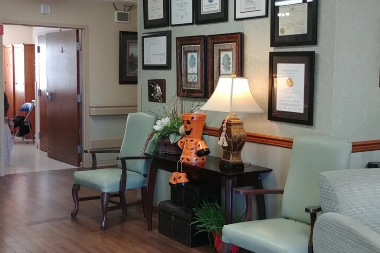 Image of Ivy Hall Nursing Home (5)