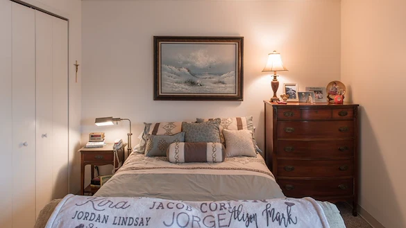 Image of Kingston Residence of Perrysburg (8)