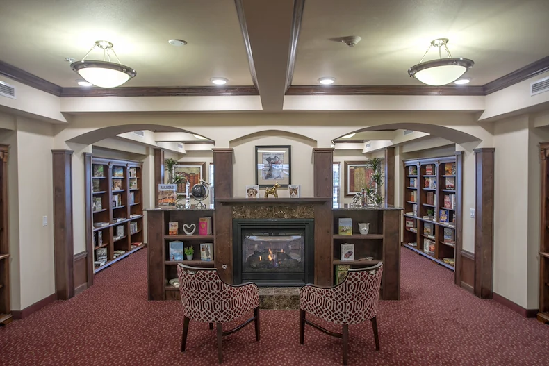 Maple Ridge Gracious Retirement Living Hawthorn Senior Independent Living in Cedar Park, Texas fireplace