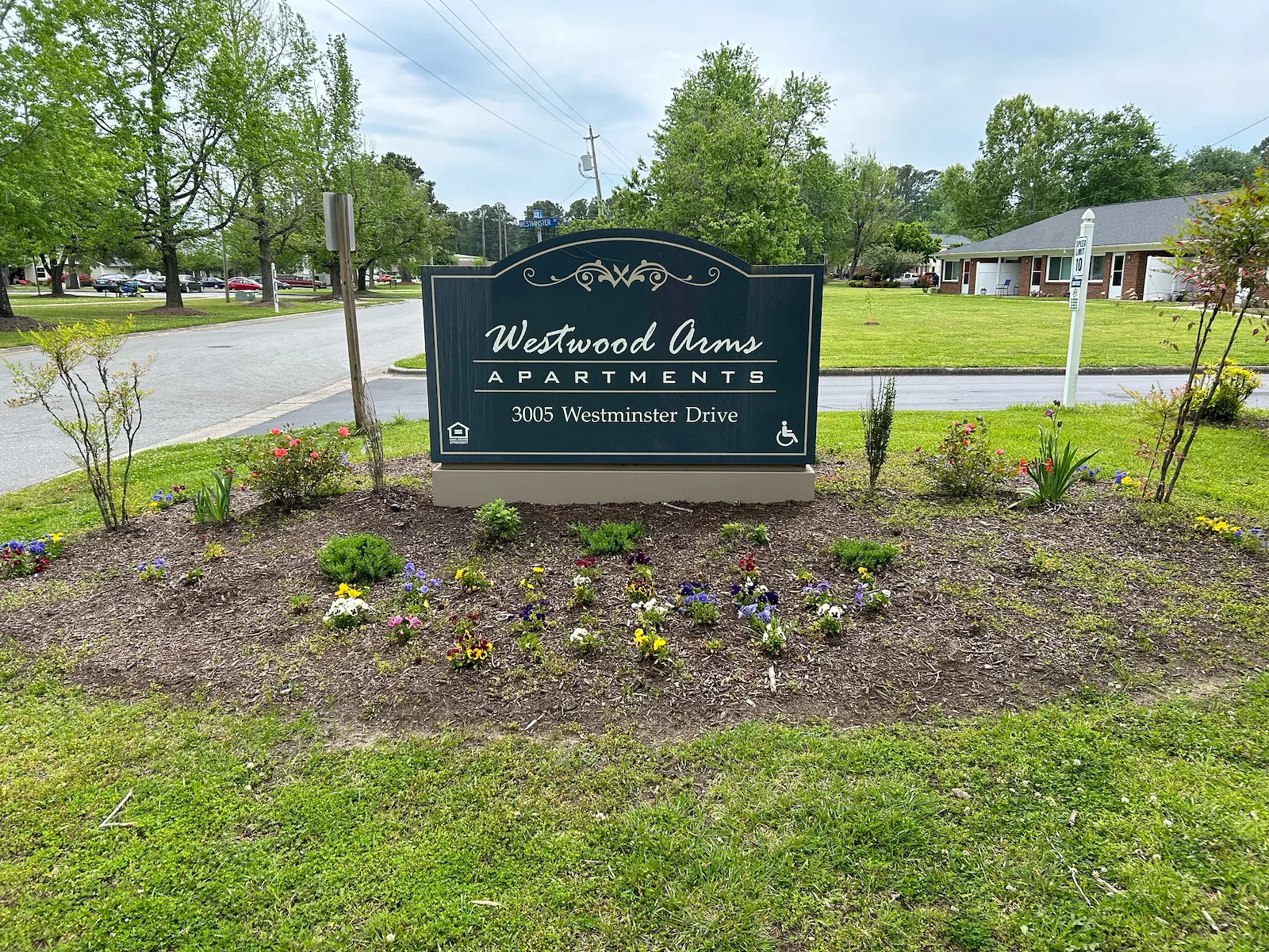 Image of Westwood Arms Apartments (1)