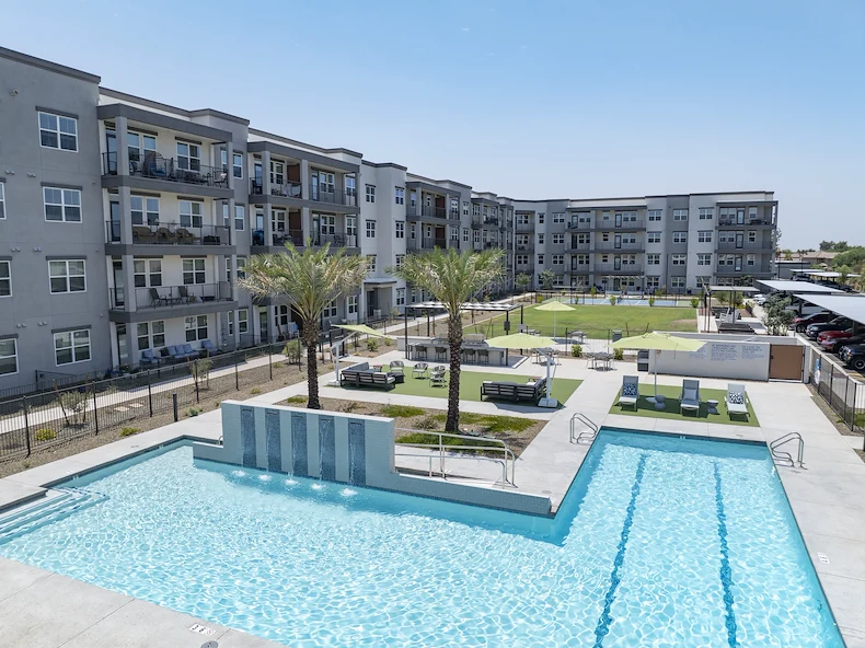 Image of Amberlin Arrowhead (1)