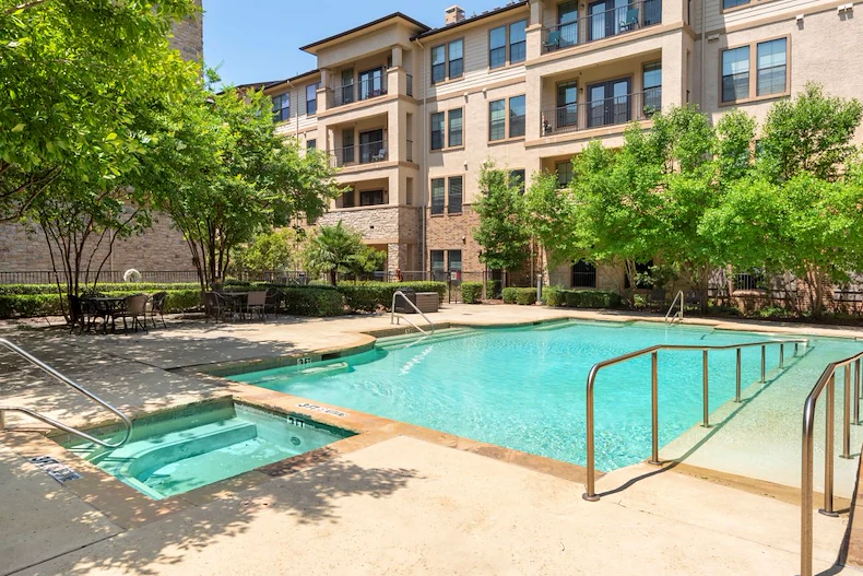 Image of Lakeview at Josey Ranch (5)