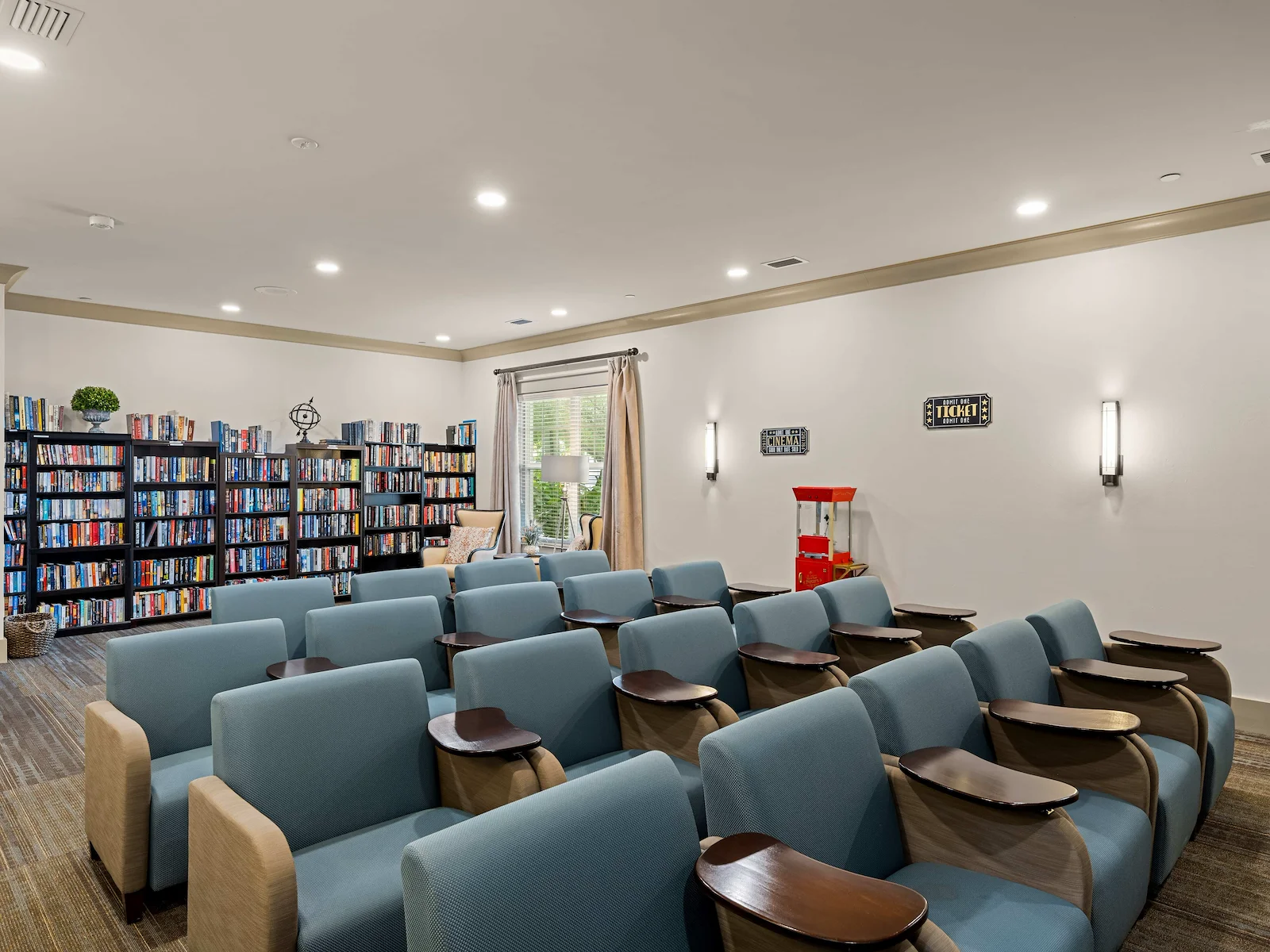 Image of Diamond Oaks Village (5)