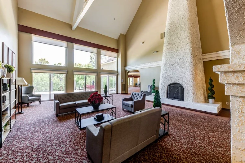 Image of Villa De Anza Assisted Living (7)