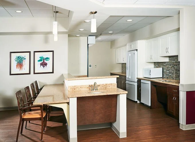 Image of Grand Meadows Rehabilitation & Health Care Center (4)