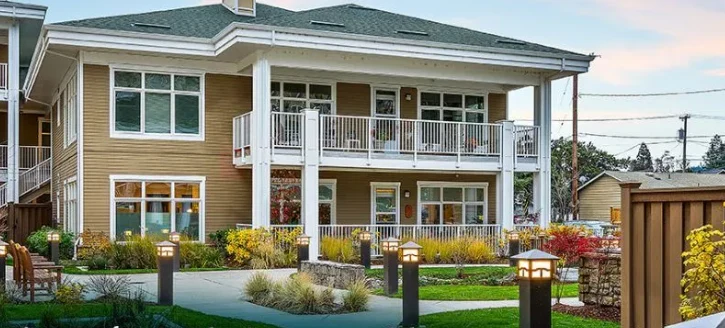 Image of Cascade Manor (2)