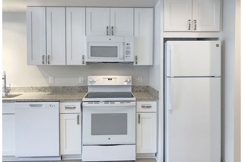 Image of Tiger Island Apartments (3)