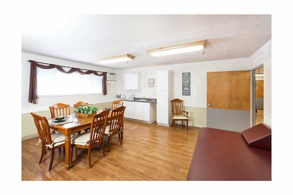 Image of Wolf Creek Care Center (2)