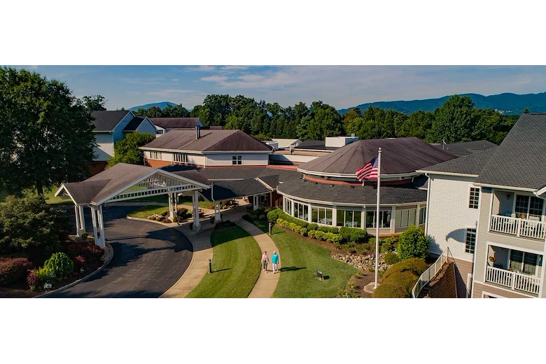 Image of Brandon Oaks Nursing and Rehabilitation Center (1)