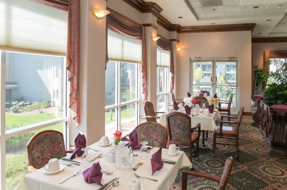 Independent living, assisted living, and memory care at Las Fuentes Resort Village in Prescott, AZ, formal dining room