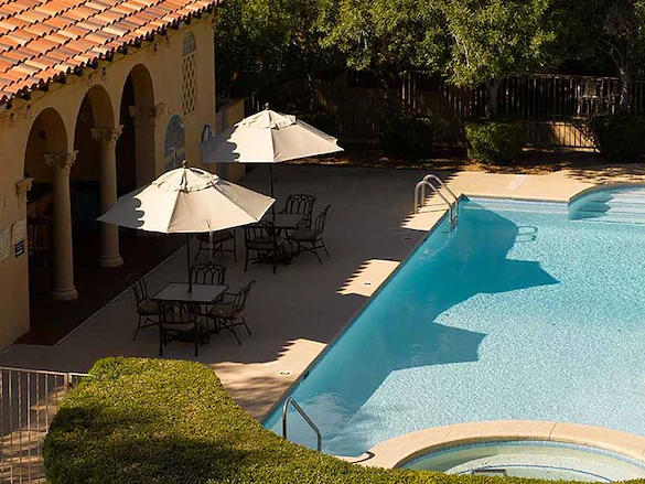 Image of Atria Bell Court Gardens (5)