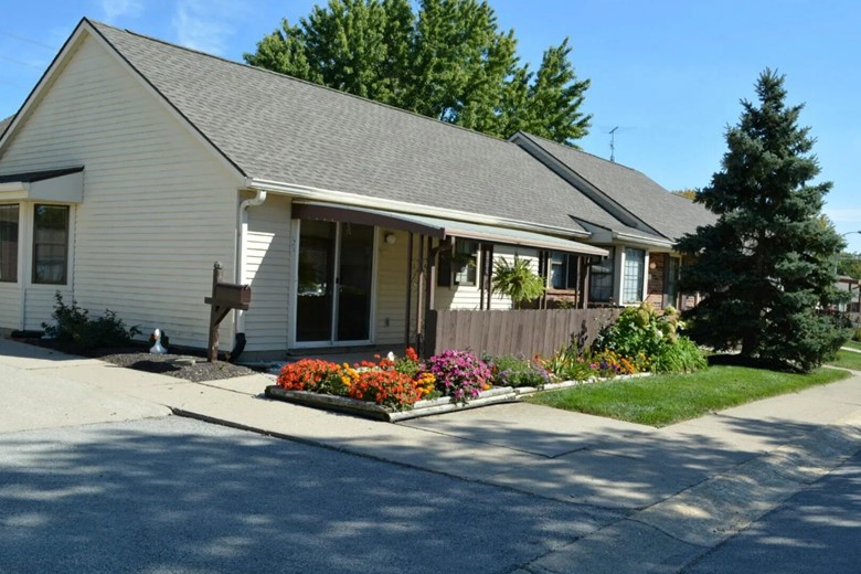 Zionsville Meadows Assisted Senior Living in Indiana rear exterior