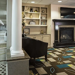 Image of Twin Oaks Assisted Living (4)