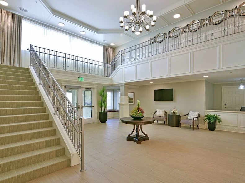 Image of Rose Senior Living - Beachwood (3)