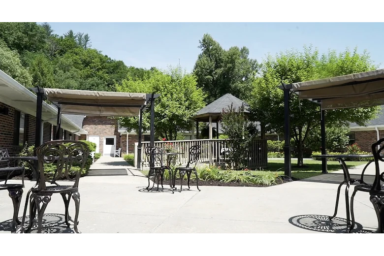 Image of Letcher Manor (3)