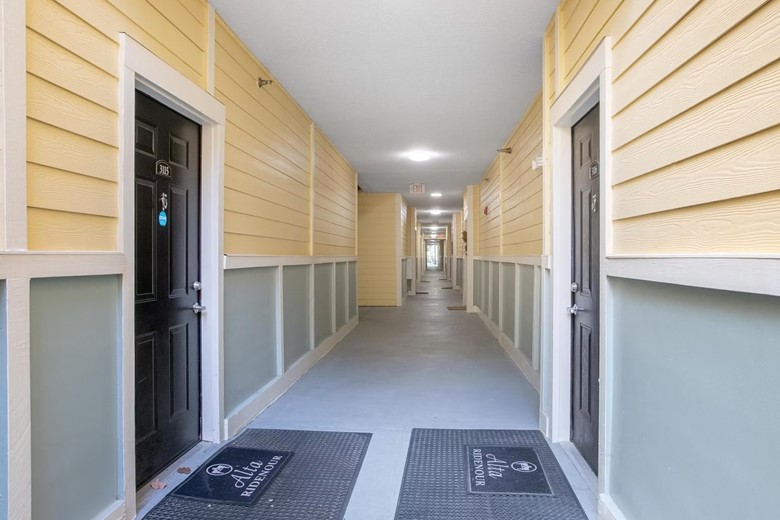 Image of Ridenour Apartments (8)