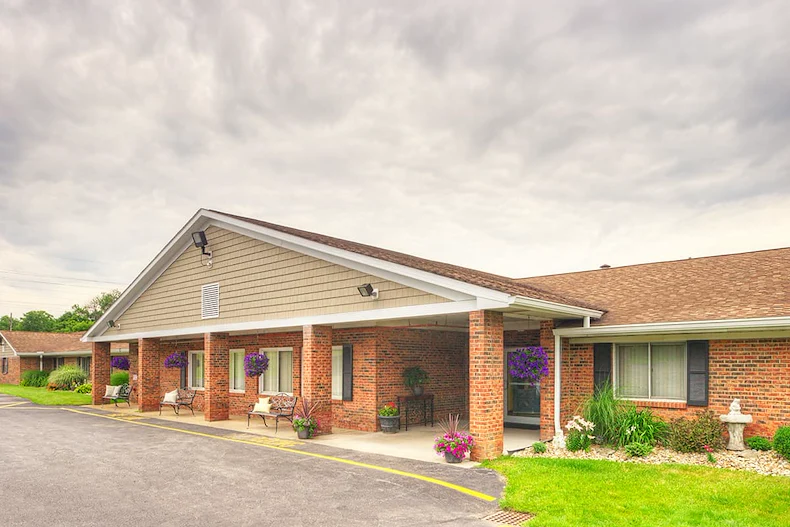 Image of Canfield Healthcare Center (1)