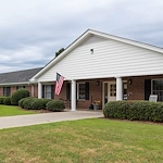 Image of Hampton Manor (1)