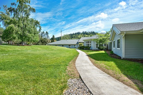 Image of Emerald Valley Assisted Living (3)