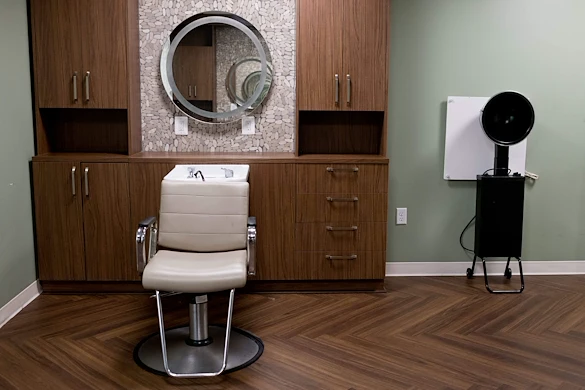 Image of Autumn Lake Healthcare At Oakview (2)