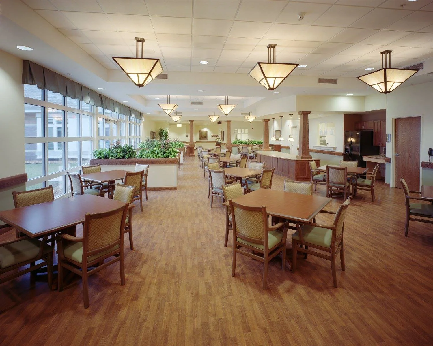 Image of The Oaks at Apostolic Christian Restmor (8)