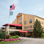 Image of Greenwich Farms at Warwick (1)