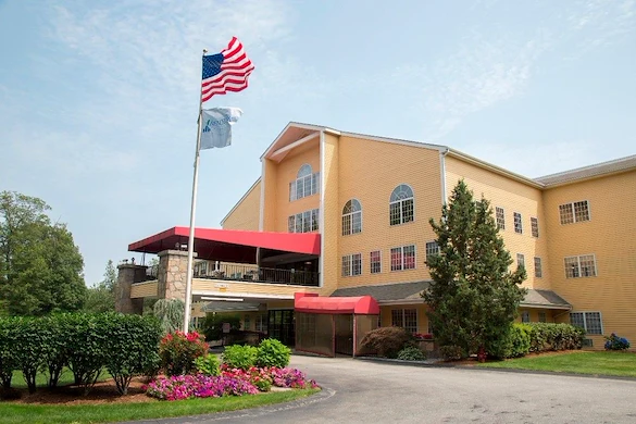 Image of Greenwich Farms at Warwick (1)