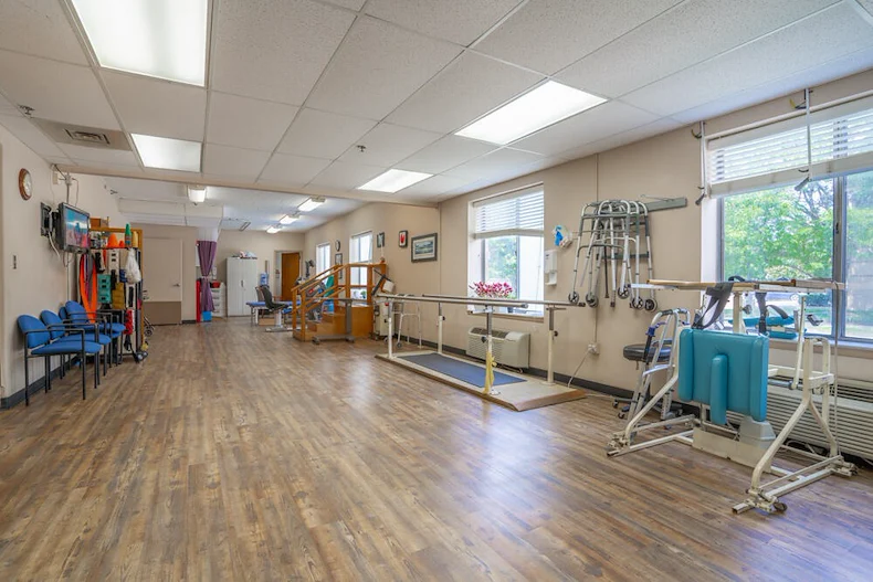 Image of Harmony Village of Clawson (2)