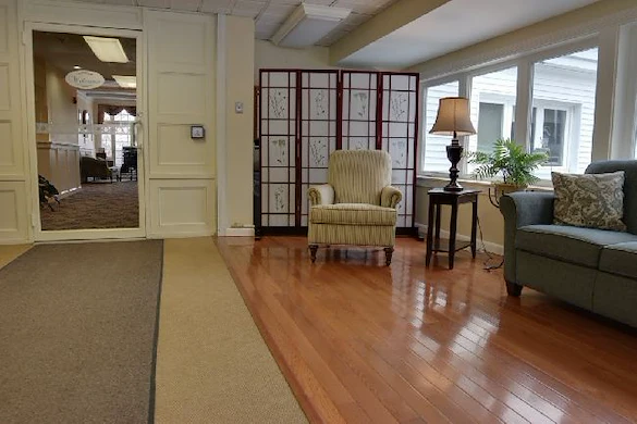 Image of Woodlawn Healthcare Center LLC (4)