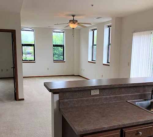 Image of Olde Town Center Apartments (3)