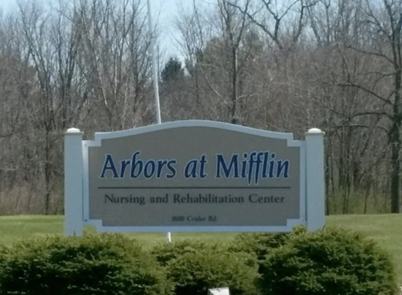 Image of Arbors at Mifflin (1)