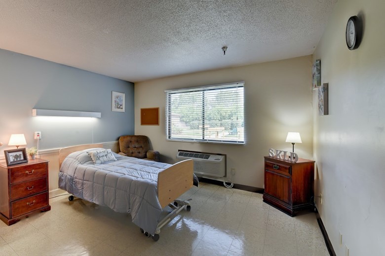 Image of Perrysburg Healthcare And Rehabilitation Center. (3)