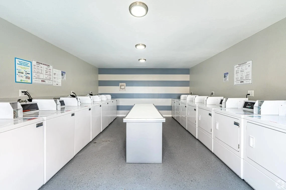 Image of Colima Terrace Apts (3)