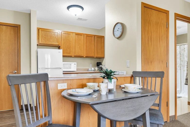 Image of The Glenwood Assisted Living of Mt. Zion (5)