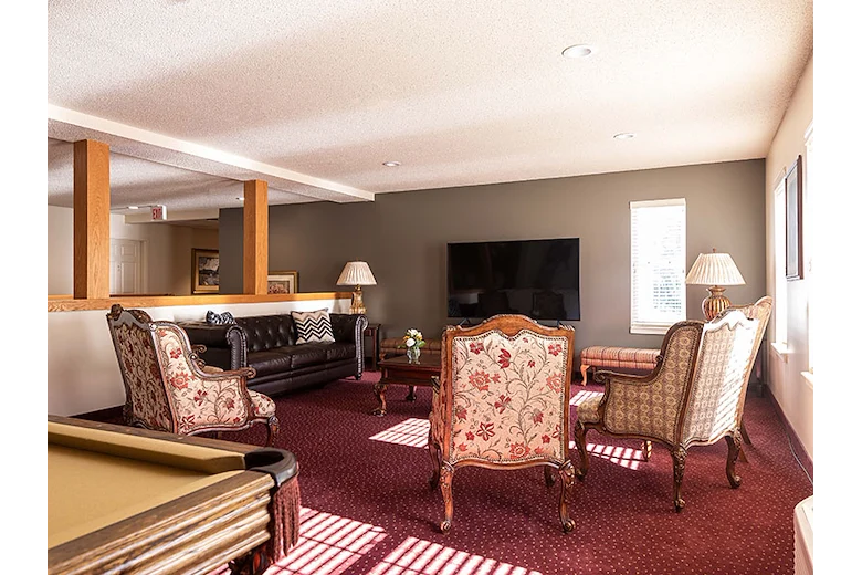 Image of Holiday Lodge at Cold Spring (4)