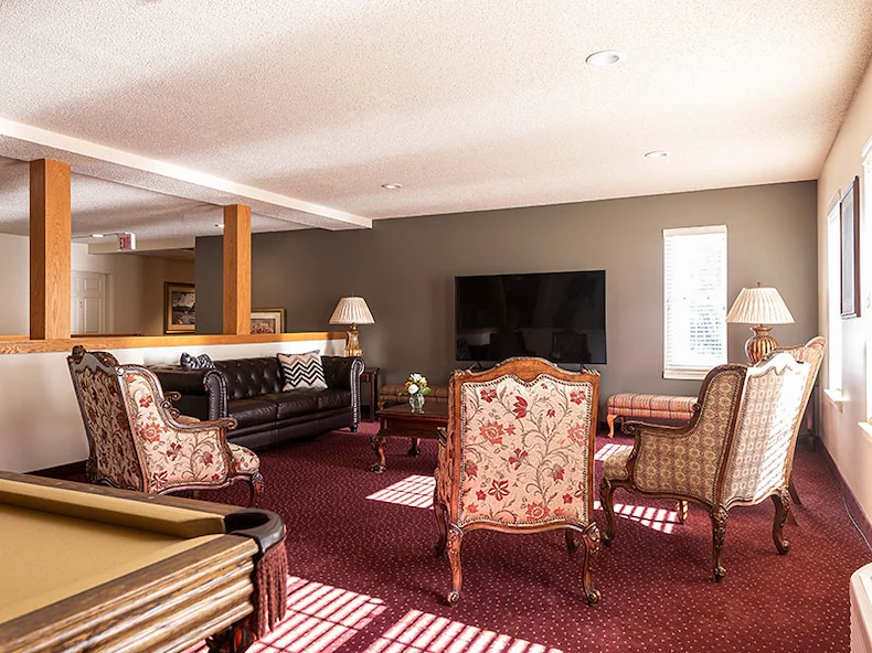 Image of Holiday Lodge at Cold Spring (4)