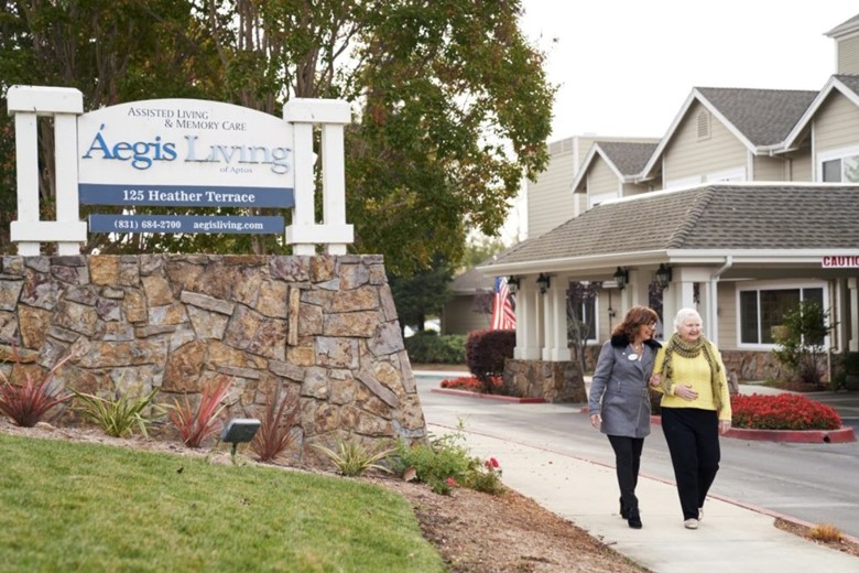Image of Aegis Living Greenwood (Seattle) (1)