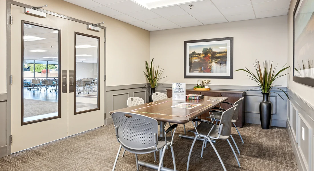 Image of Friendship Tower Dallas (8)