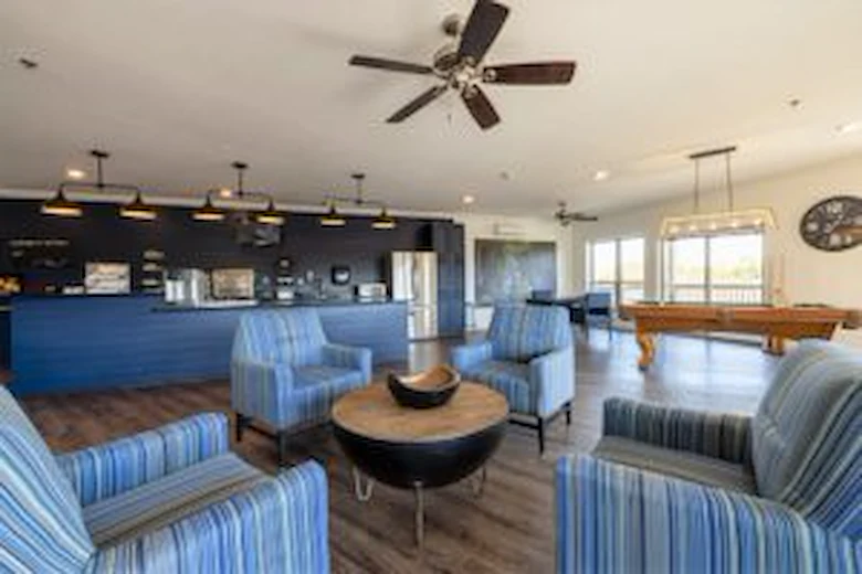 Image of SummerHouse Bay Cove (6)