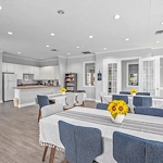 Image of Crescent Club Apartments (9)