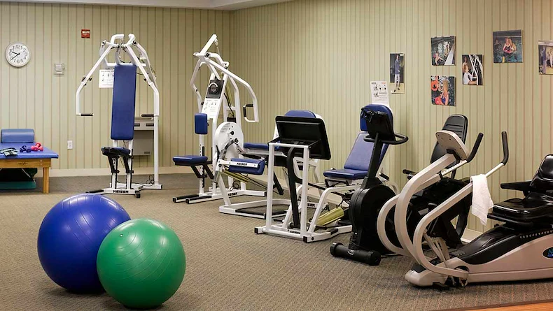 Image of Atria Lincoln Place (2)