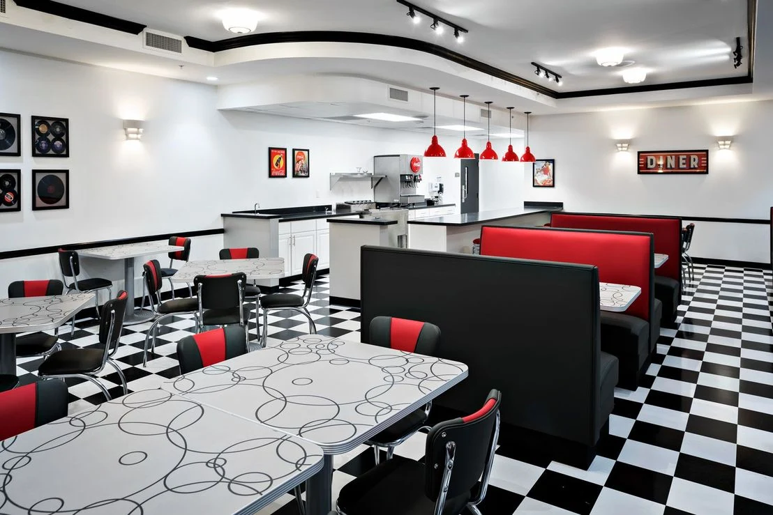 Image of Merrill Gardens at West Chester (8)