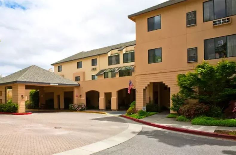 Image of Chateau Cupertino (1)