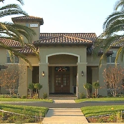 Image of Oakmont of Fresno (2)