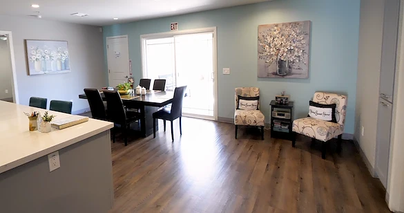 Legato Living Residential Memory Care at Old Town senior living community offering assisted living and memory care in Scottsdale, AZ, dining room